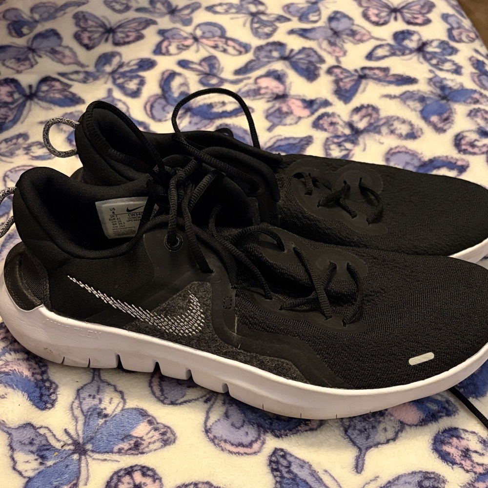 Nike Black and White Athletic Shoes
